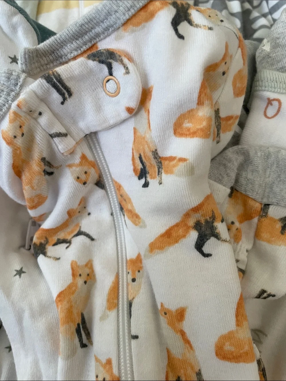 9 Cloud Island BOY Footed Sleepers/ Pajamas. Cotton. 3-6 months.